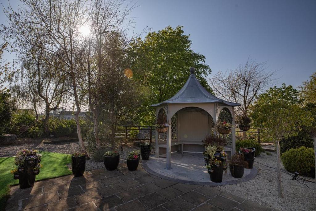 Castletroy Park Hotel Suites Limerick Junction Екстериор снимка